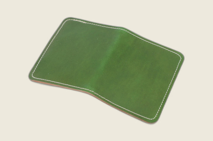 Warden - Candy Apple Green Shell Cordovan (Shinki Hikaku) Bifold
