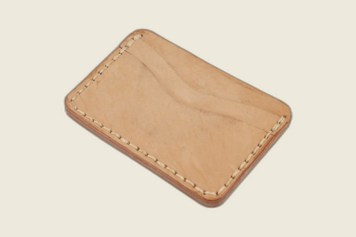 Buckler (4 Slots) - Natural Horsebutt (Maryam) Front Pocket