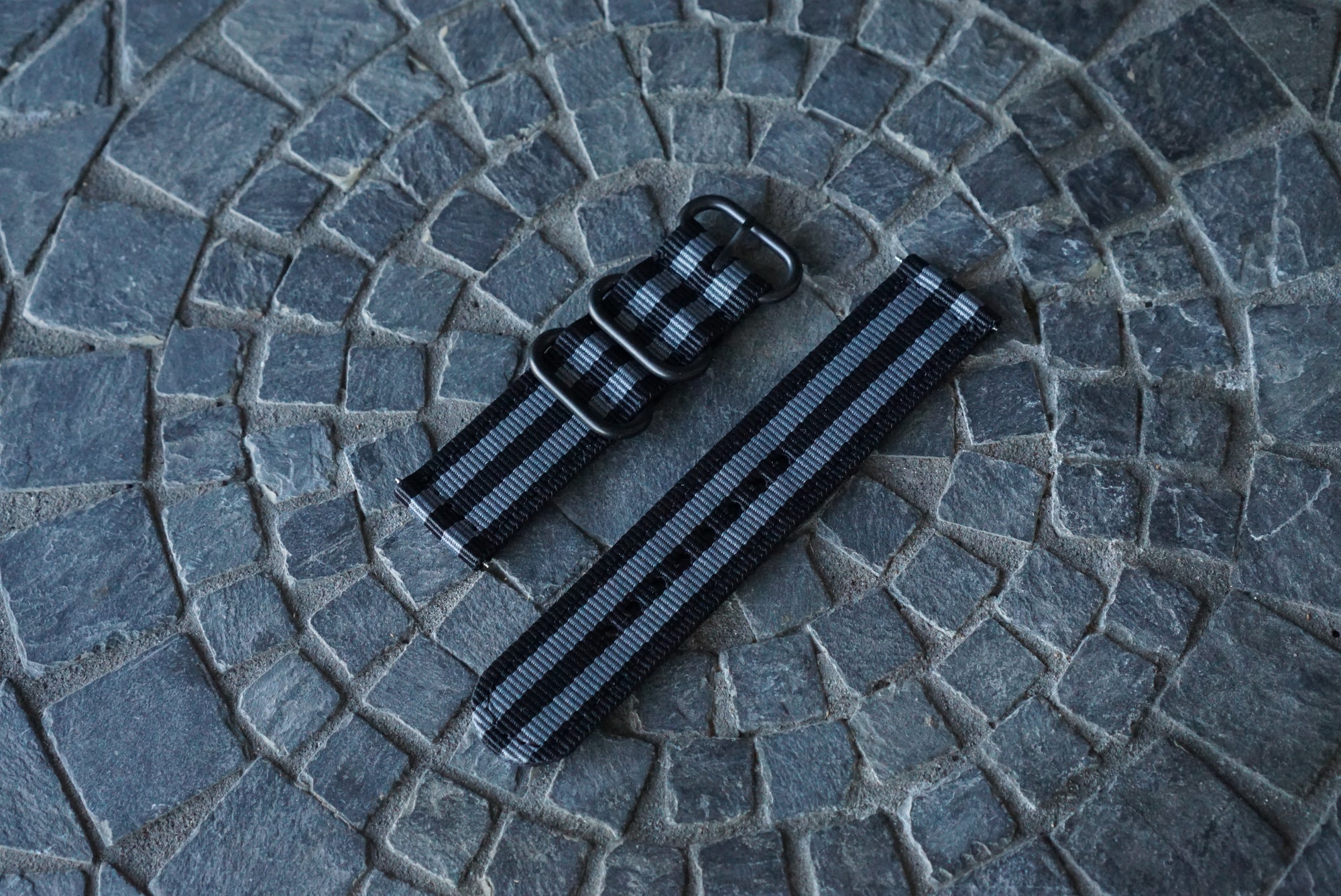 Two Piece Canvas Watch Strap (22mm) - Black & Gray Canvas