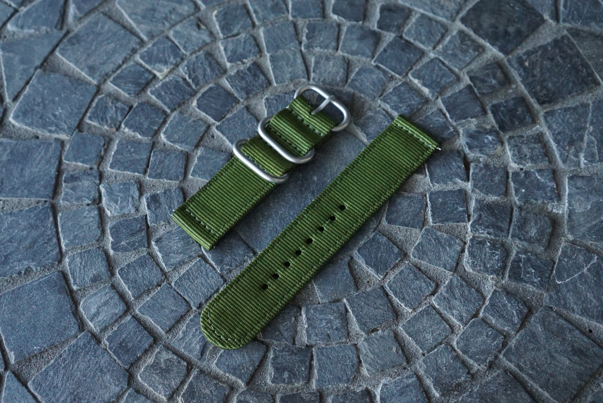 Two Piece Canvas Watch Strap (22mm) - Army Green Canvas