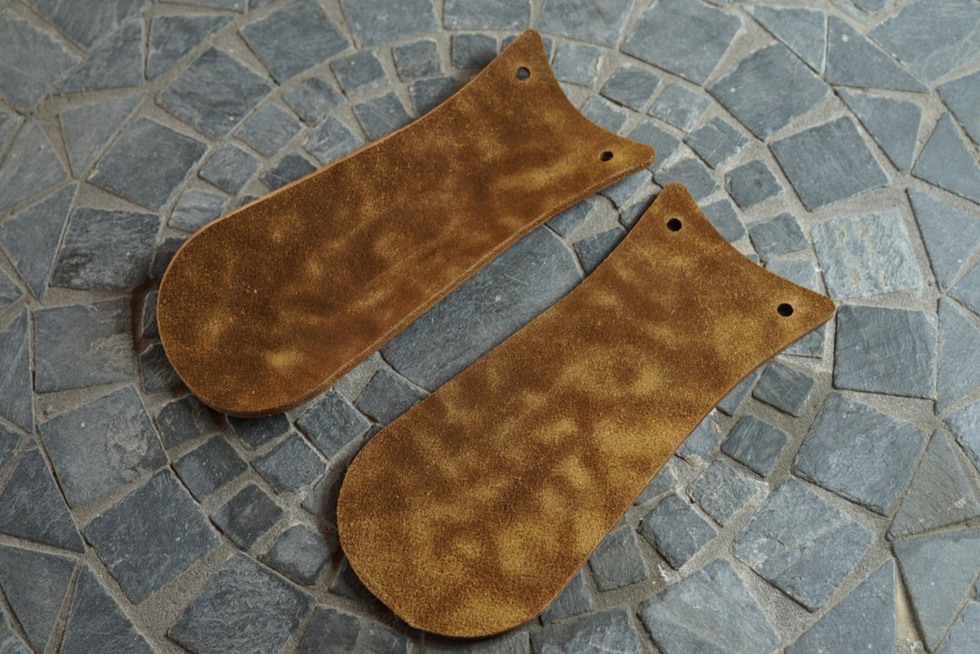 Brown Tumbled Horsebutt (Shinki Hikaku) Boot Kilties