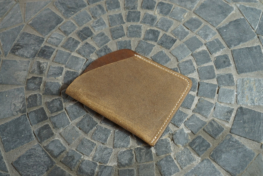 Safeguard - Maryam Cuoio Sego Waxed Horsebutt Front Pocket