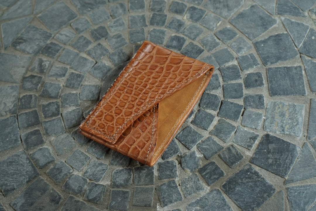 Sentinel - Heng Long (Singapore) Whiskey Crocodile Front Pocket