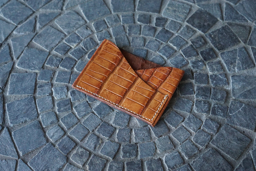 Sentinel - Heng Long Whiskey Crocodile Front Pocket