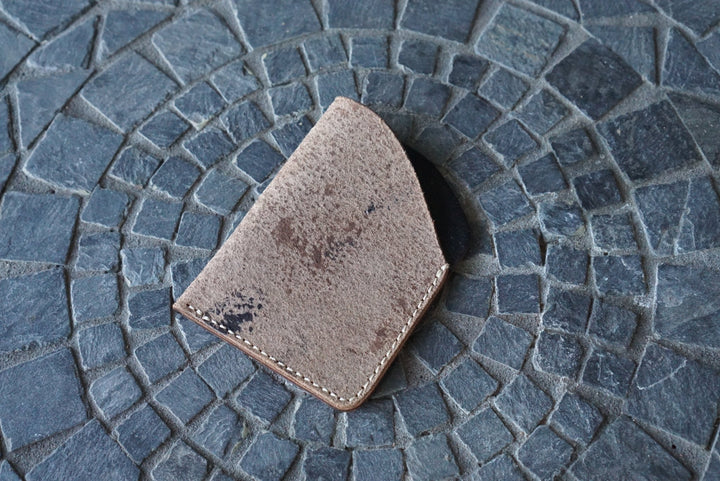 Stonewall - Horween Reverse Horse Strip Front Pocket