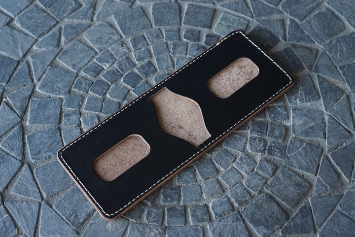 Stronghold - Horween Black Horse Strip Bifold