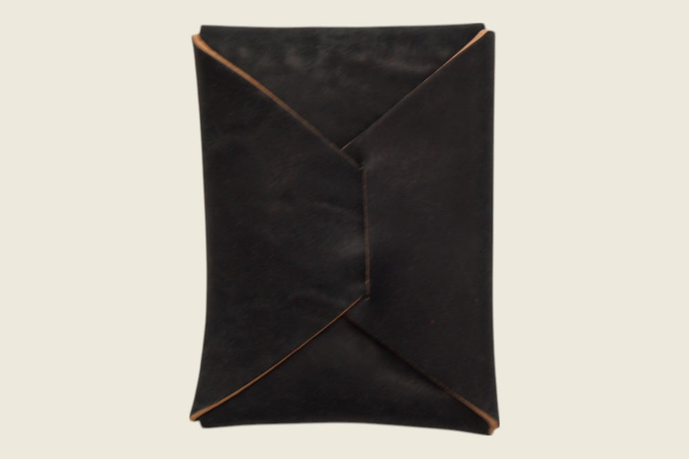 Ward - Horween (USA) Tumbled Black Shell Cordovan Front Pocket