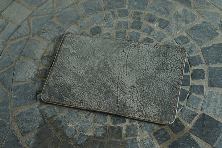 Warden - Blue Grey Giraffe and Natural CXL Horsehide Horween (USA) Bifold